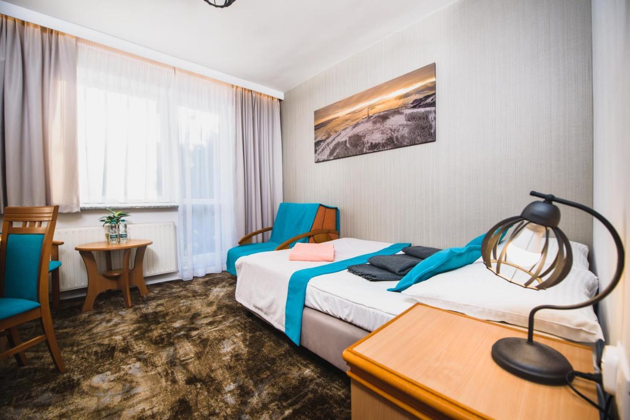 Hotel Gosciniec Pod Skrzycznem à Szczyrk Extérieur photo